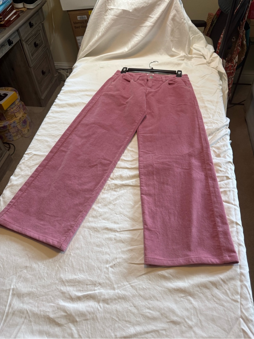 Cotton On Wide Leg Women’s Jeans in Dusty Rose size 4